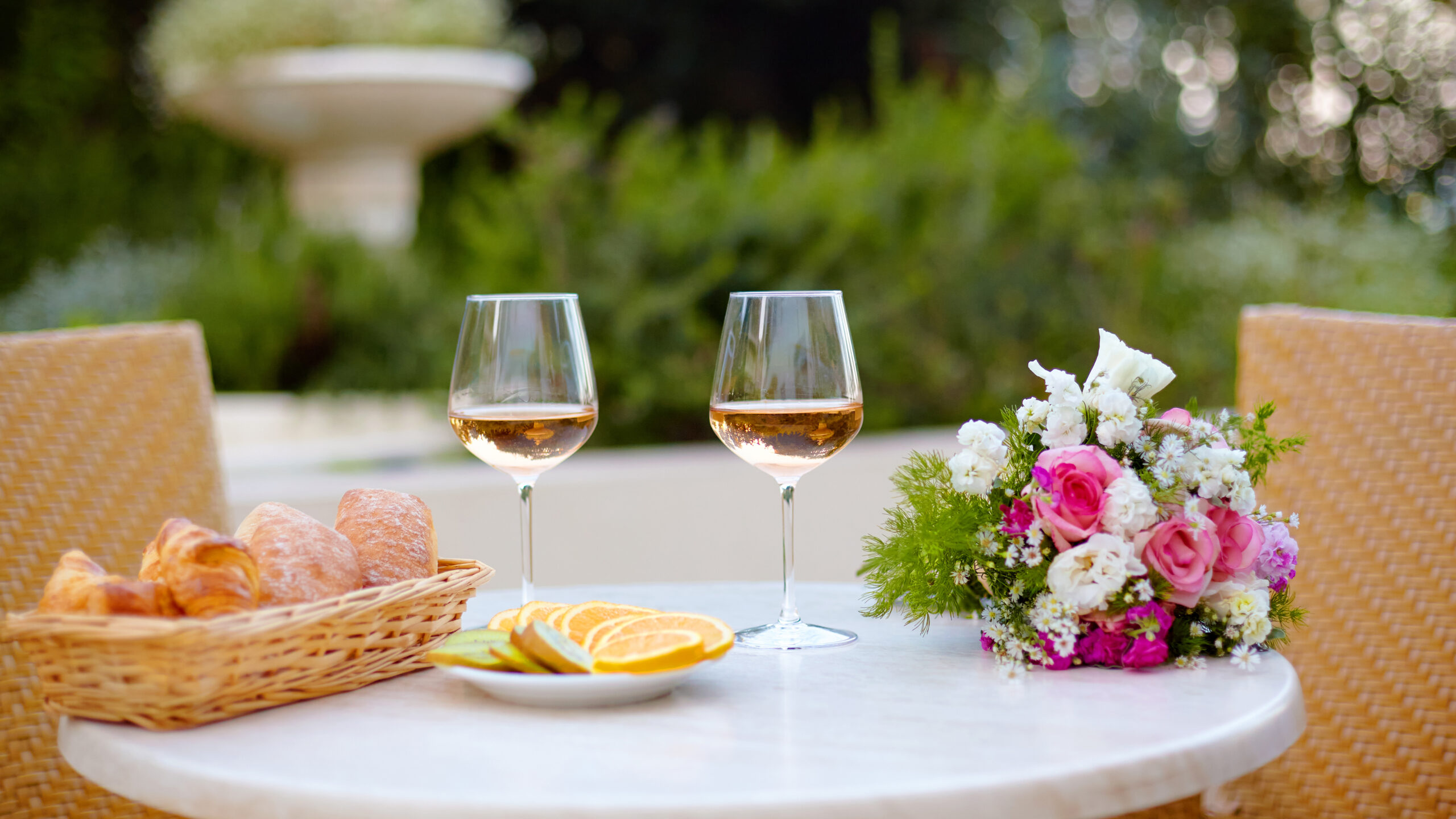 Jar v pohári | Svieže vína pre novú sezónu